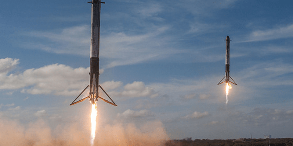 SpaceX successfully launches Falcon Heavy rocket